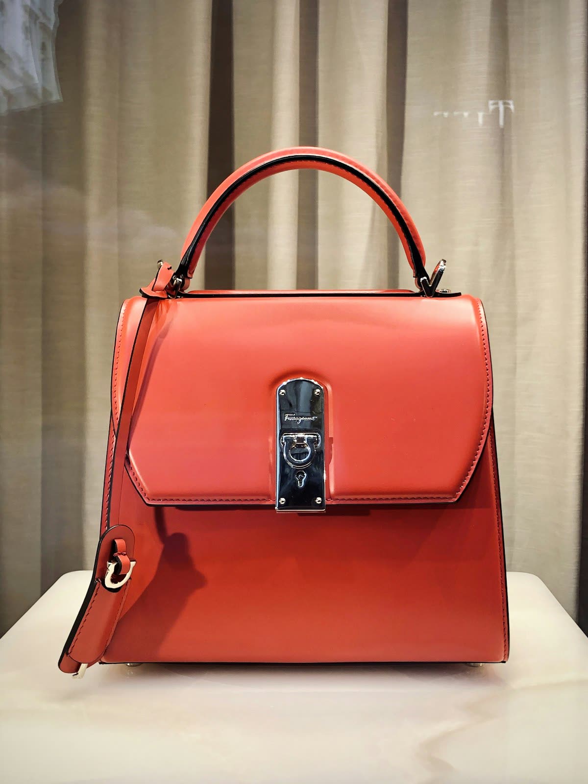 Black shoulder bag